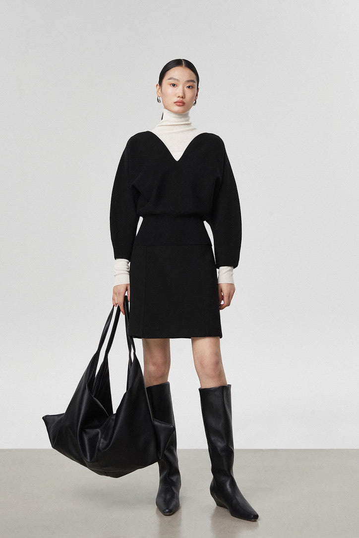 Classic A-Line Mini Skirt in Black
