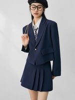 Load image into Gallery viewer, Classic Boxy Blazer in Navy
