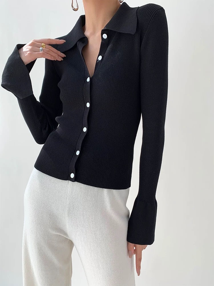 Collar Contrast Button Long Sleeve Knit Top