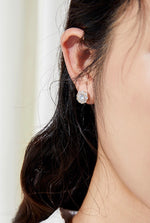 Load image into Gallery viewer, 14K Gold Diamante Cluster Round Earrings

