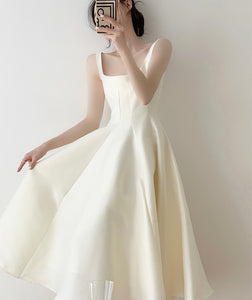 Sleeveless Flare Midi Dress in Cream