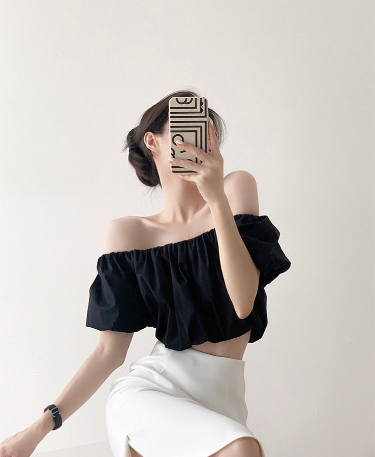 Cherelle Off Shoulder Cropped Bubble Top in Black