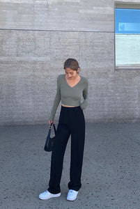 Cropped Ribbed V Top in Sage