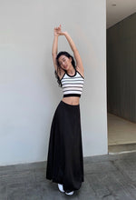 Load image into Gallery viewer, Maxi Bubble Skirt in Black
