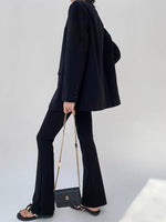 Load image into Gallery viewer, Classic Oversized Blazer in Black
