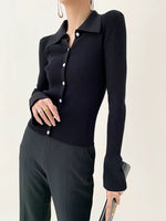 Load image into Gallery viewer, Collar Contrast Button Long Sleeve Knit Top
