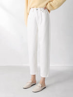 Load image into Gallery viewer, High Rise Cropped Mom Jeans in White
