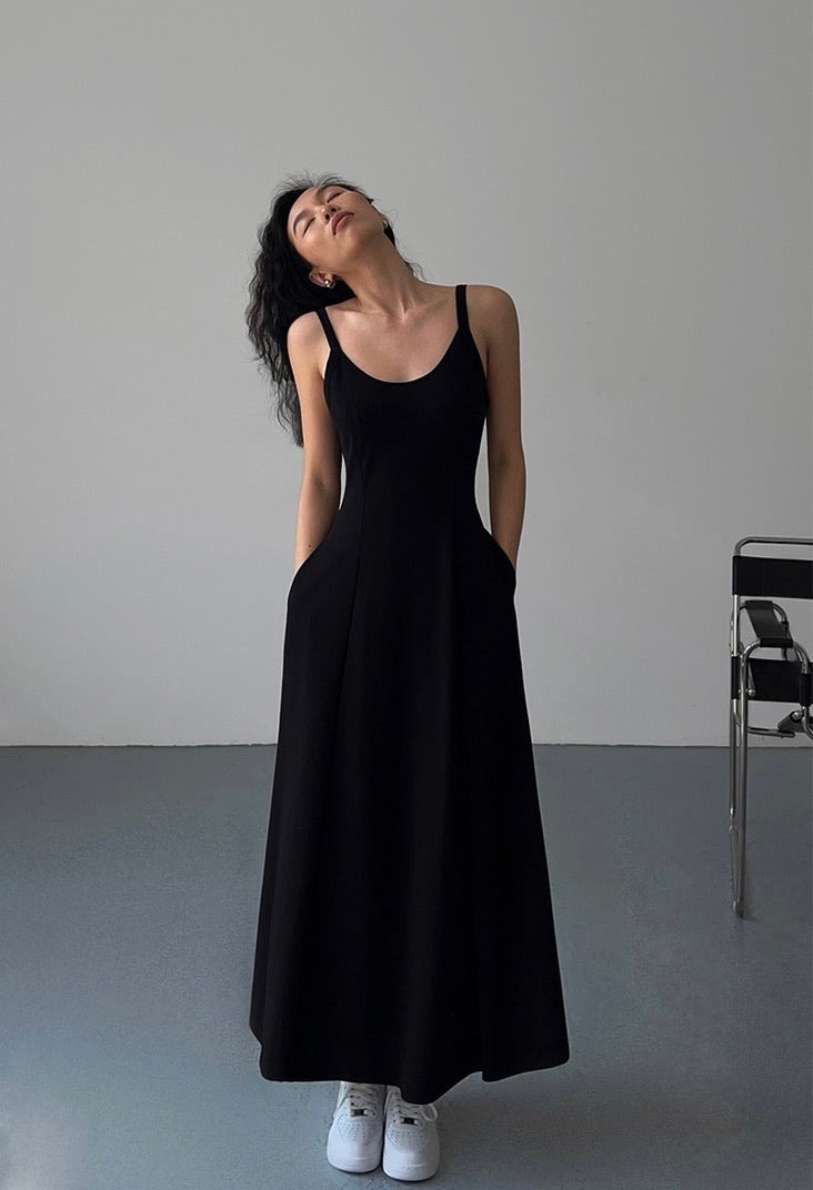 Deep Back Cami Pocket Maxi Dress in Black
