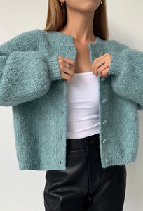 Oversized Woolly Button Cardigan in Mint