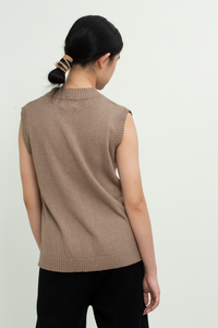 Knit Sleeveless Vest Top in Brown