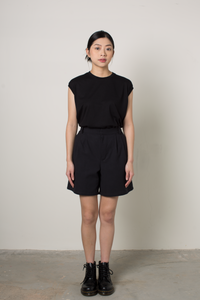 Linen Blend Pleated Shorts in Black