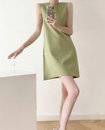 Load image into Gallery viewer, Jea Green Sleeveless Shift Dress
