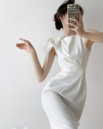 Load image into Gallery viewer, [Ready Stock] Kariss White Gathered Bow Shift Dress
