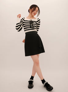 Gigi Mini Slit Skirt in Black