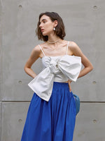 Load image into Gallery viewer, Lei Oversized Bow Cami Top in White
