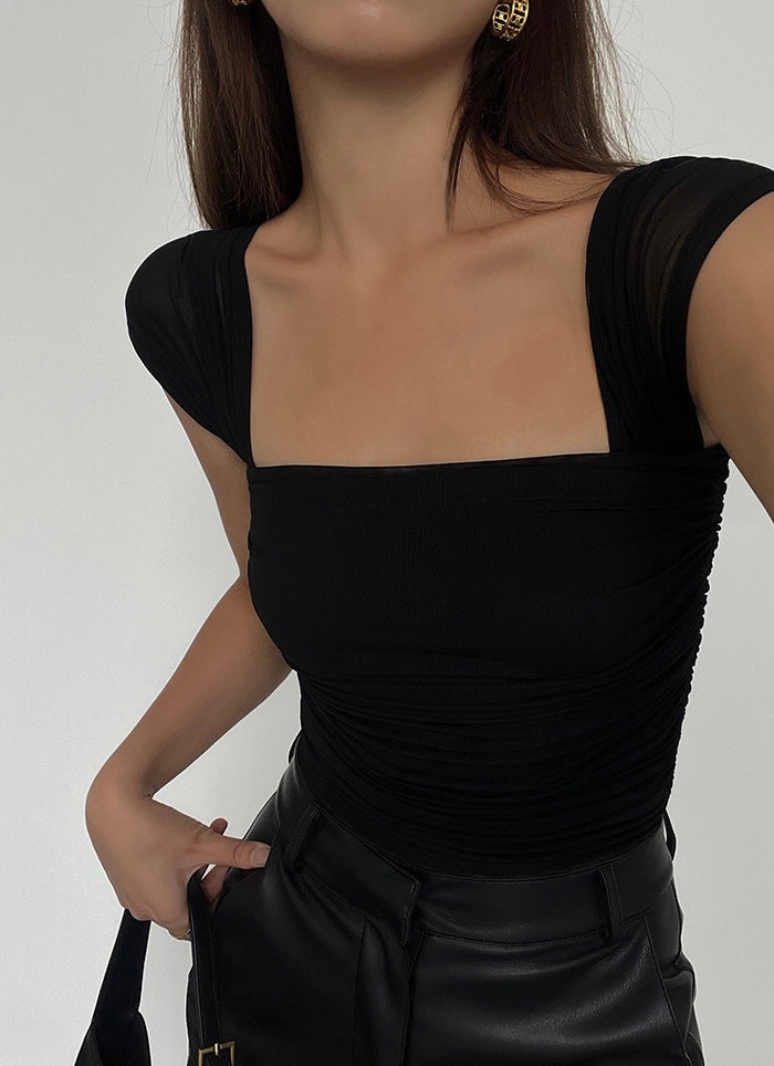 Shirring Sleeveless Top in Black