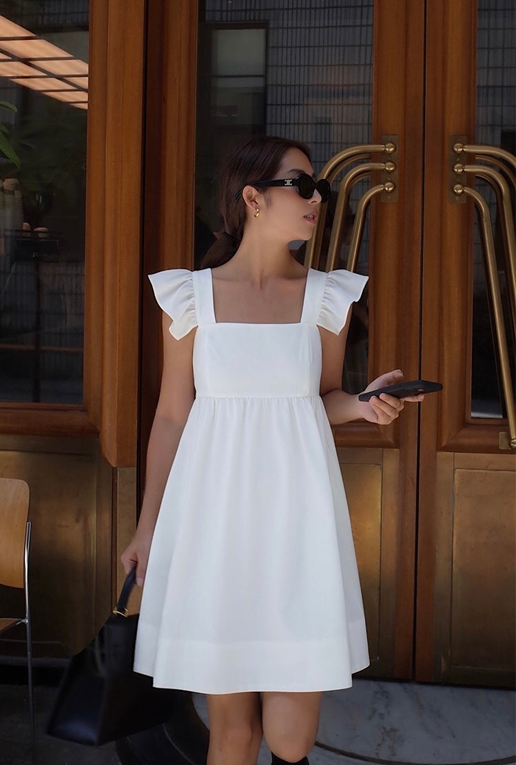 [Ready Stock] Sky High Flutter Sleeve Pocket Dress in White