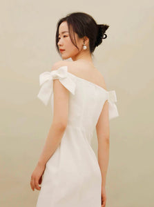 [Ready Stock] Blaire Off Shoulder Bow Dress - Snow