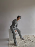 Load image into Gallery viewer, Pique Cropped Sweater - Light Grey
