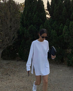 Load image into Gallery viewer, Off Duty Oversized Long Tee in White
