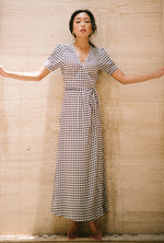 Load image into Gallery viewer, [Ready Stock] Sparrow Maxi Dress in Black/White
