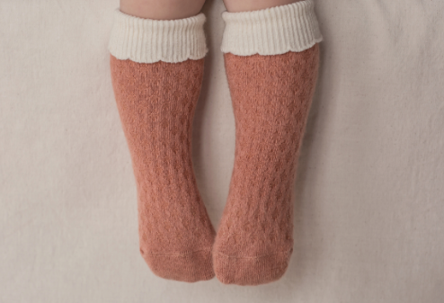 Long Scallop Socks [2 colours]